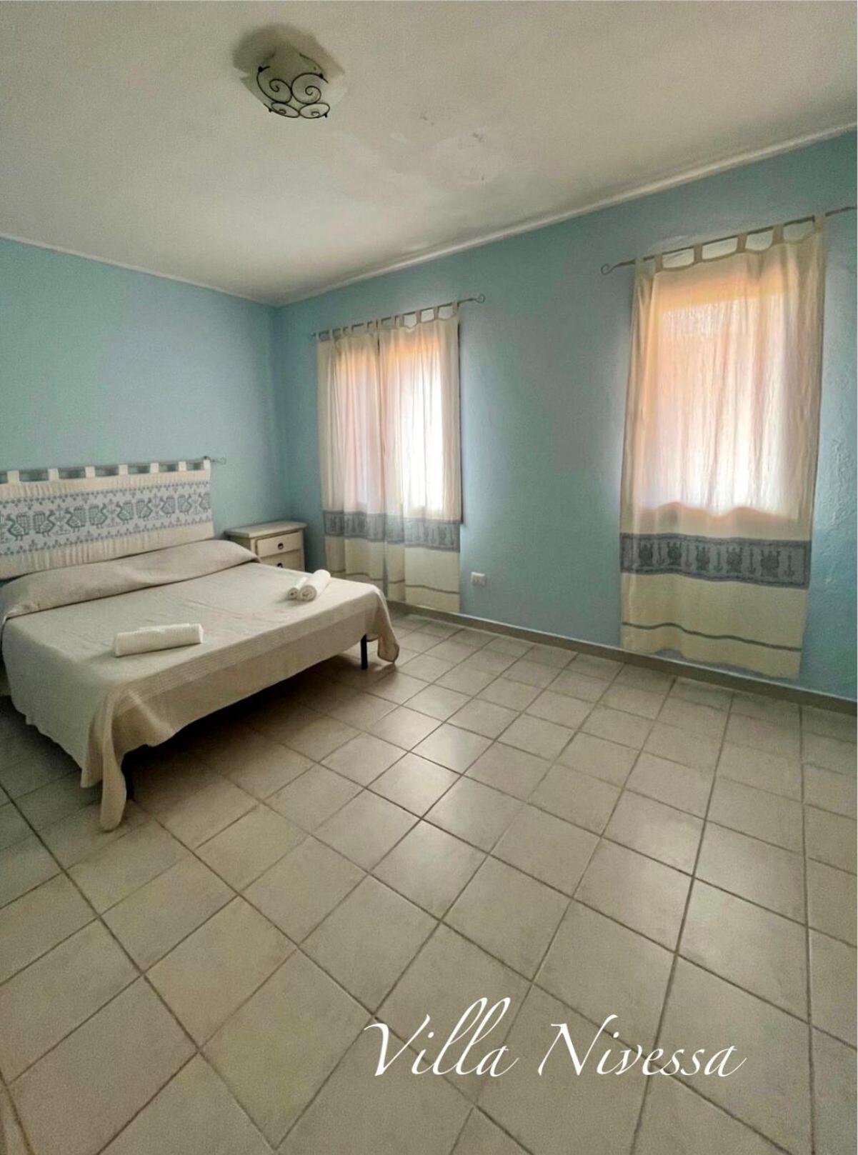 Villa Nivessa San Teodoro  Extérieur photo